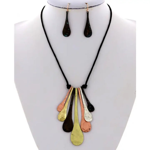 Cotton Cord Multi-Colored Graduating Pendant Set