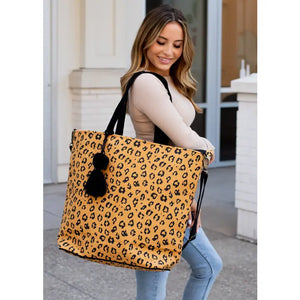 LEOPARD PRINT TOTE