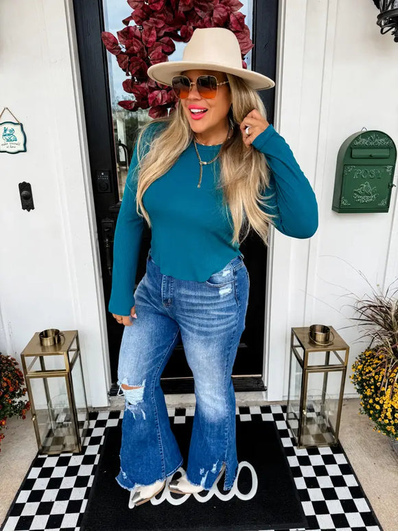 Elena Curve Hem Ribbed Top