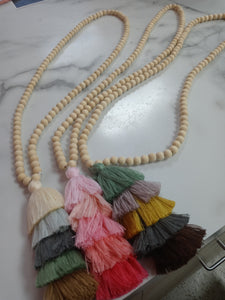 Fringe layered necklace